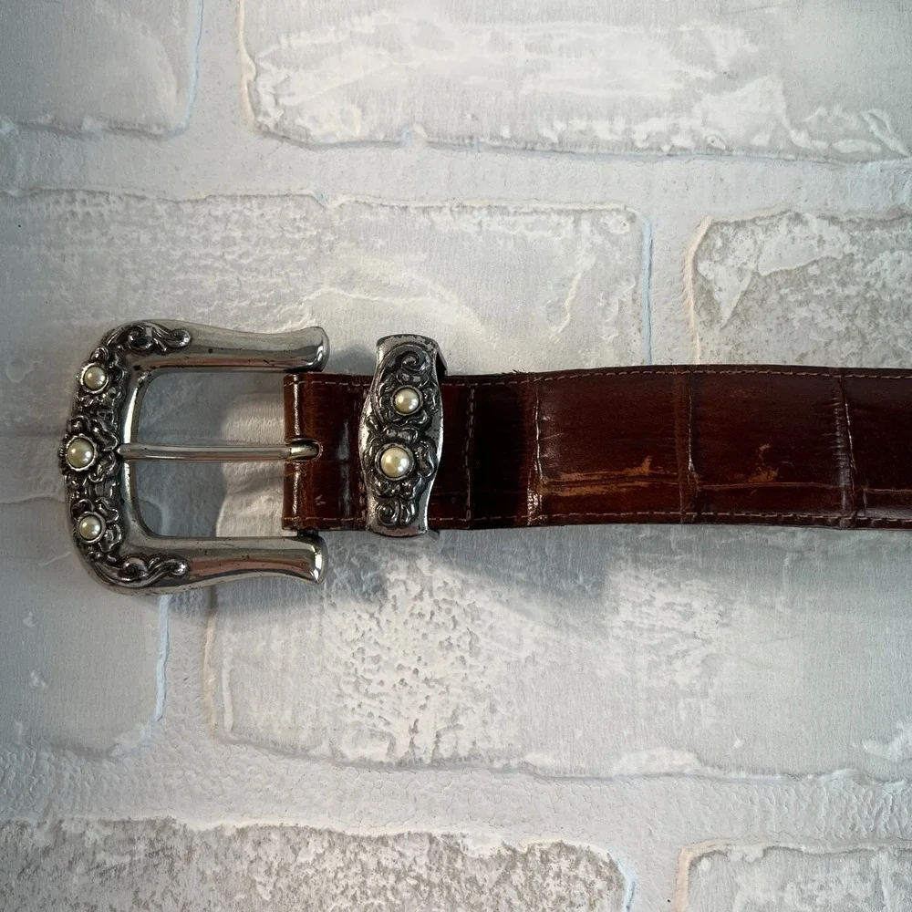 Brighton Belt Womens Medium Brown Croc Embossed Ornate Silver Buckle Pearls 1996